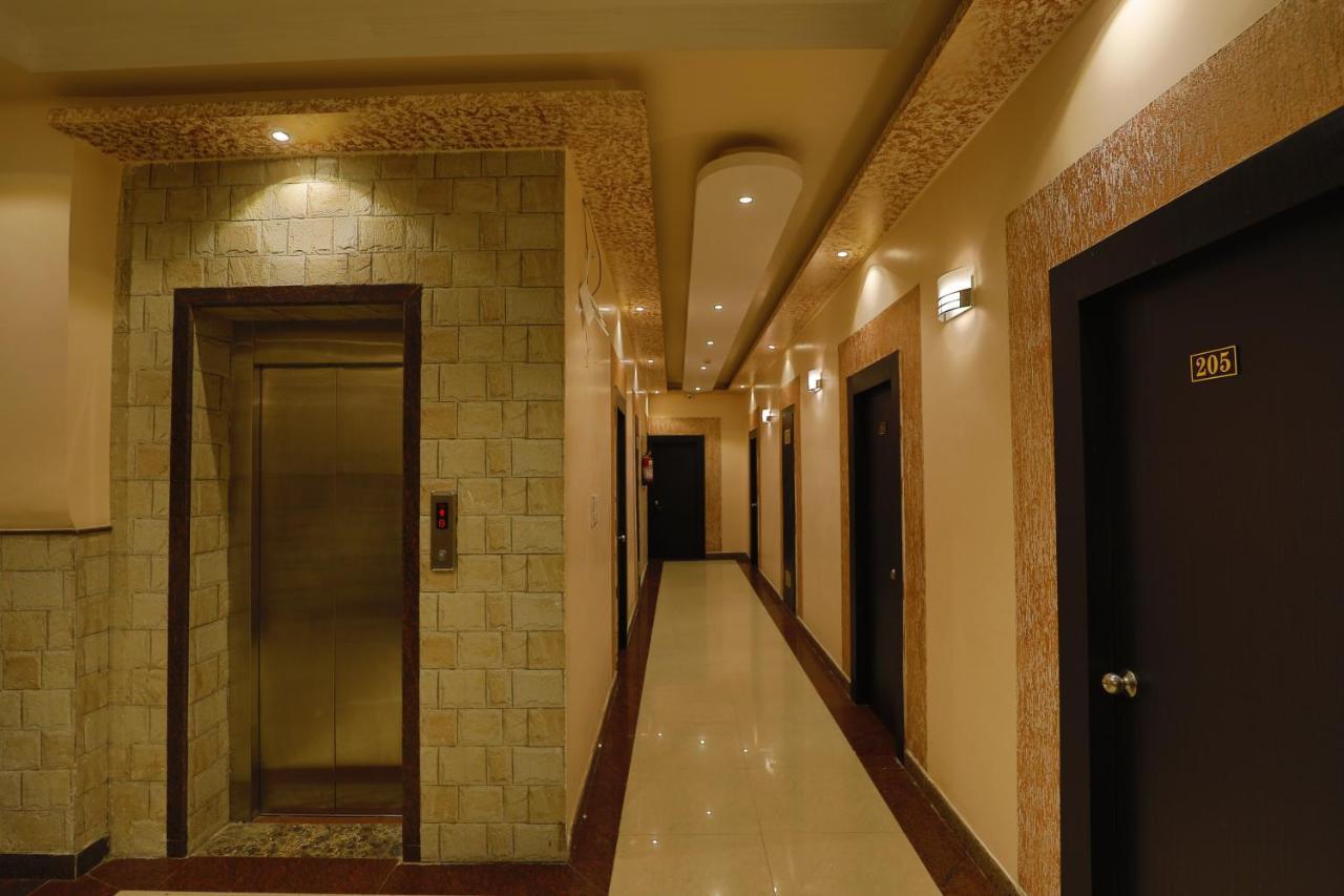 The Park Presidency Hotel 巴雷利 外观 照片