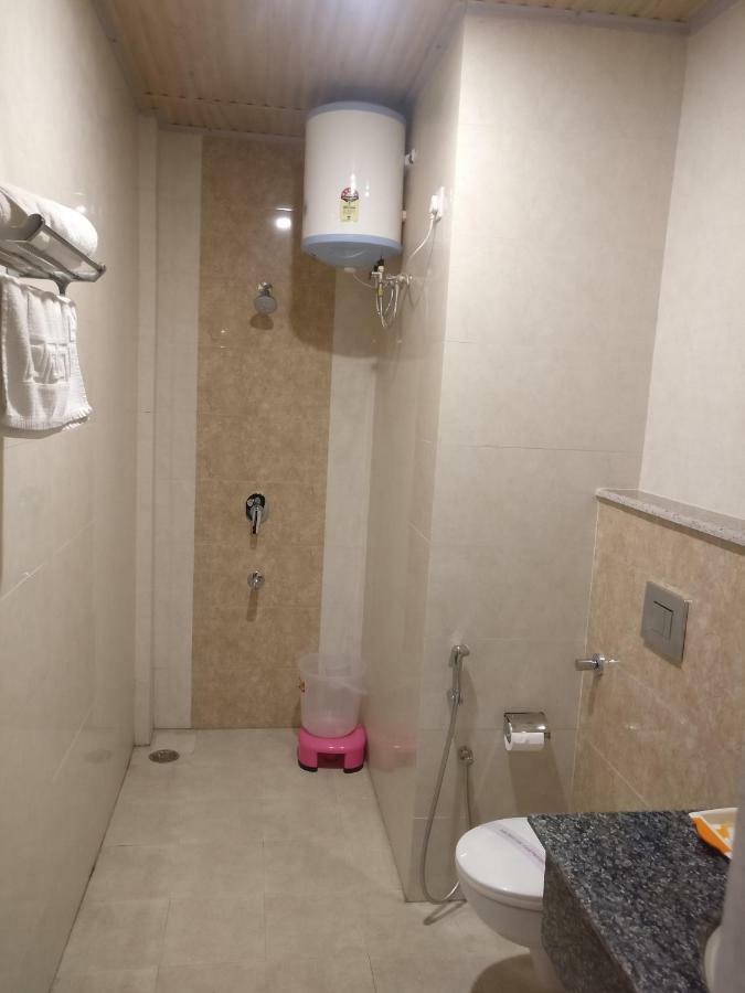 The Park Presidency Hotel 巴雷利 外观 照片